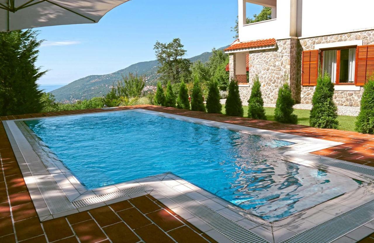 Vila Harmonia Opatija Buitenkant foto
